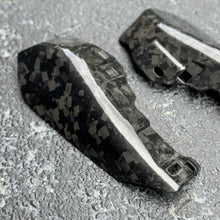 Load image into Gallery viewer, Carbon Visionary Carbon Fiber Mid-Frame Air Deflectors