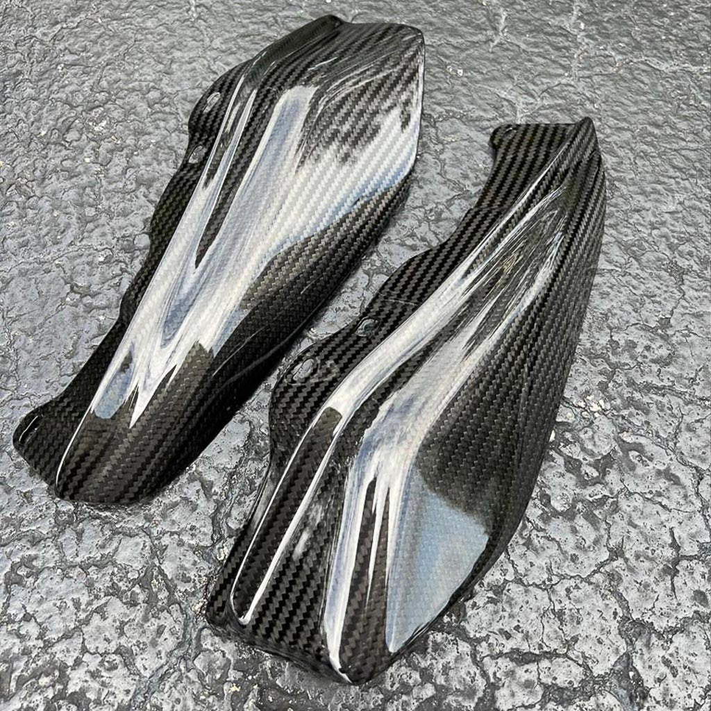 Carbon Visionary Carbon Fiber Mid-Frame Air Deflectors – A10 Moto