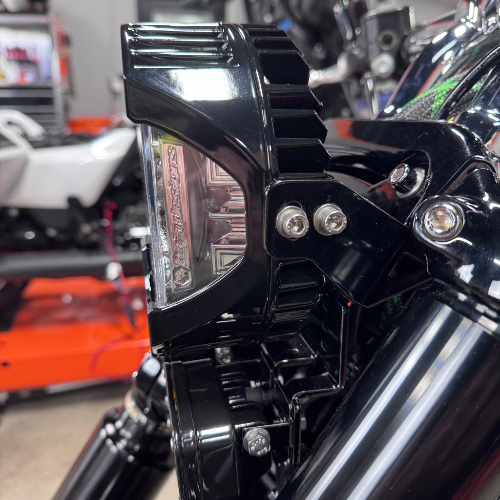 A10 Moto 18-24 H.D. Breakout LP9 Combo Bracket Kit W/Two S2 Lights 127131