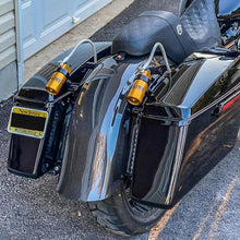 Load image into Gallery viewer, Carbon Visionary Carbon Fiber Performance Rear Fender