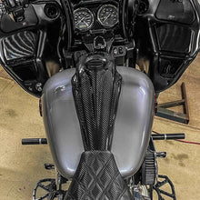 Load image into Gallery viewer, Carbon Visionary Carbon Fiber Evoluzione 3D Dash Cover with Center Gas Hole