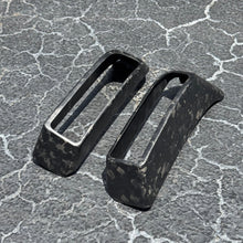 Load image into Gallery viewer, Carbon Visionary 24+ Tail Light Housing