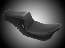 Load image into Gallery viewer, Le Pera TailWhip Seat Standard for Harley Davidson Touring Models 2008-2023