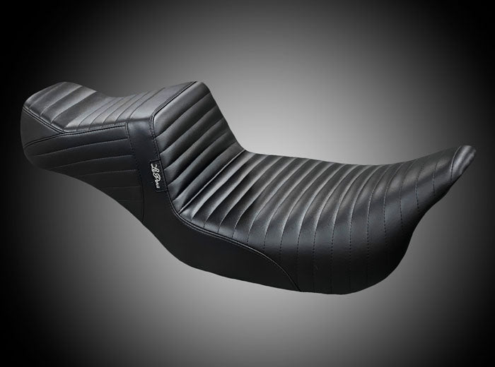 Le Pera TailWhip Seat Daddy Long Legs for Harley Davidson Touring Models 2008-2023